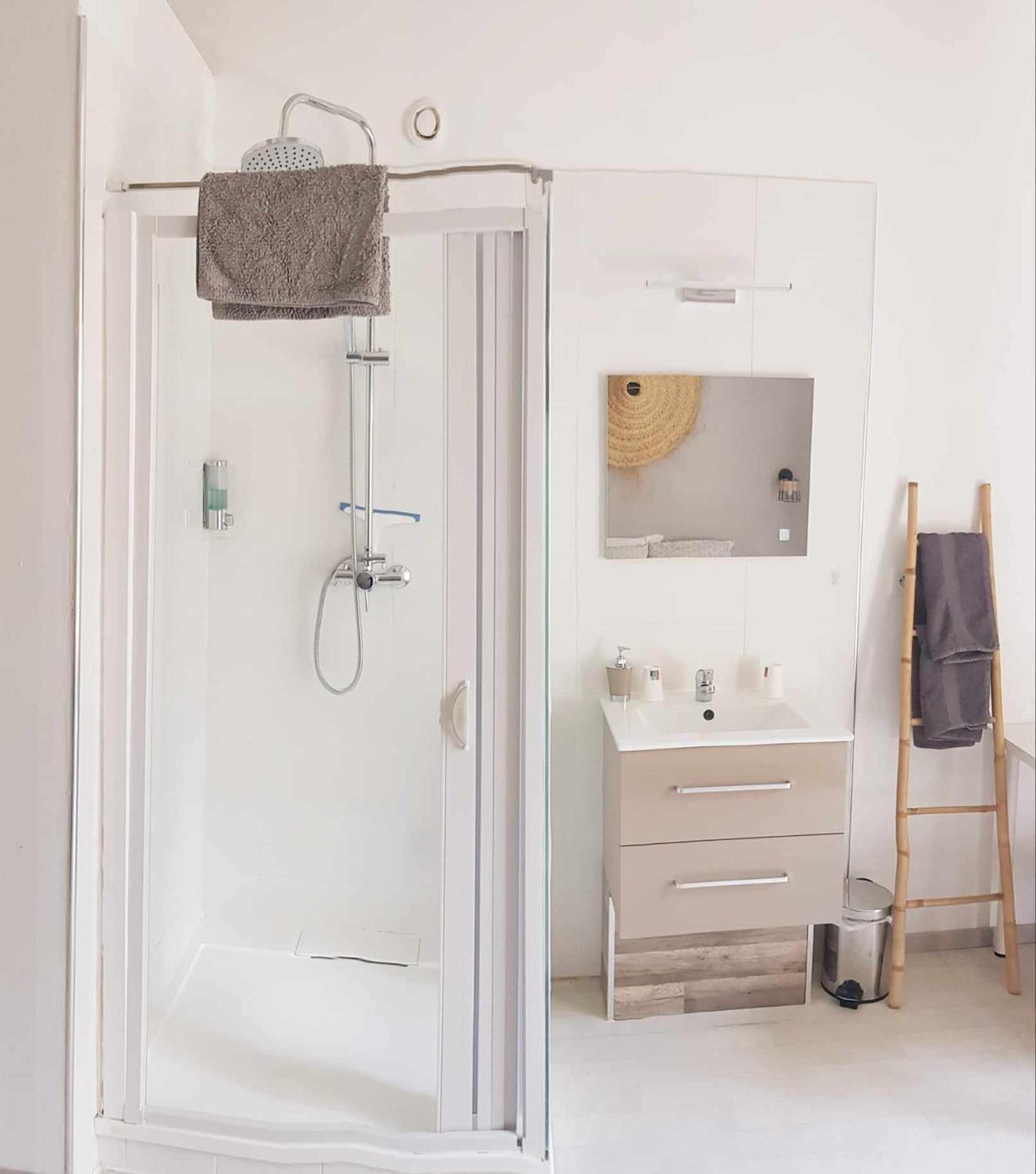 La Villa Du Menhir Chambre D'Hotes Bize-Minervois Екстериор снимка